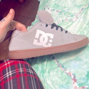 DC skate shoes